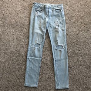 Light wash, super stretch skinny Jean.